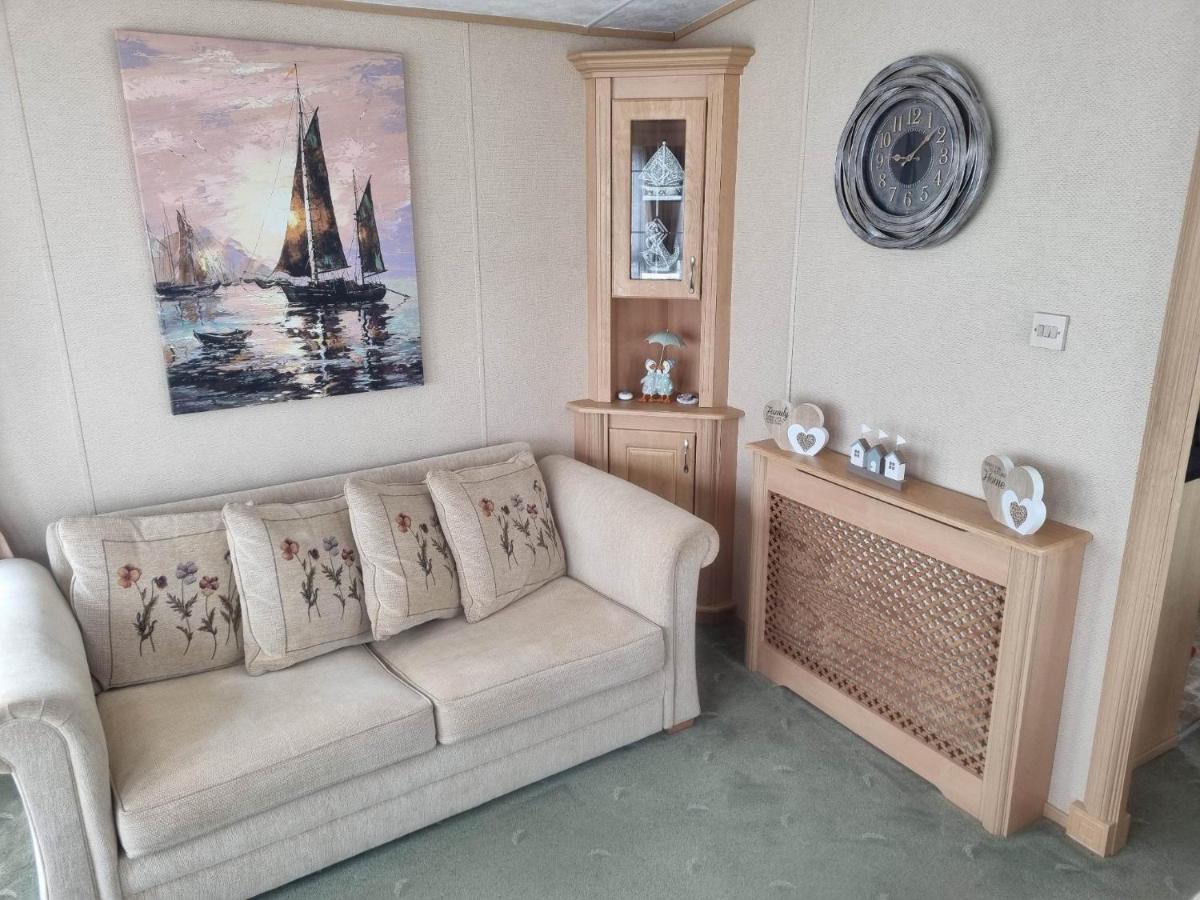 Palm Square 19 3 Bed Deluxe Caravan チャペル・セント・レオナルズ エクステリア 写真