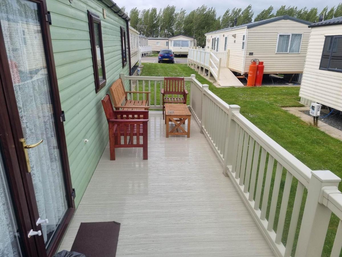 Palm Square 19 3 Bed Deluxe Caravan チャペル・セント・レオナルズ エクステリア 写真