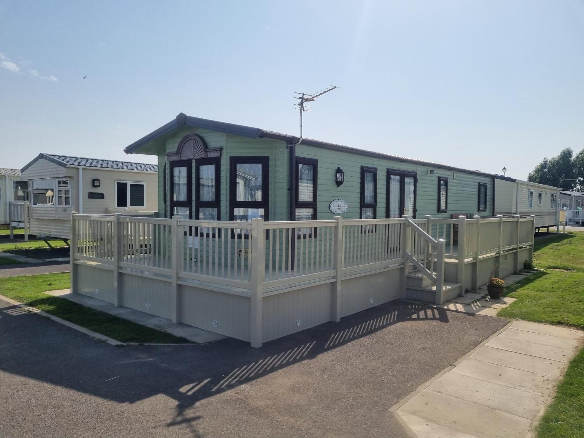 Palm Square 19 3 Bed Deluxe Caravan チャペル・セント・レオナルズ エクステリア 写真